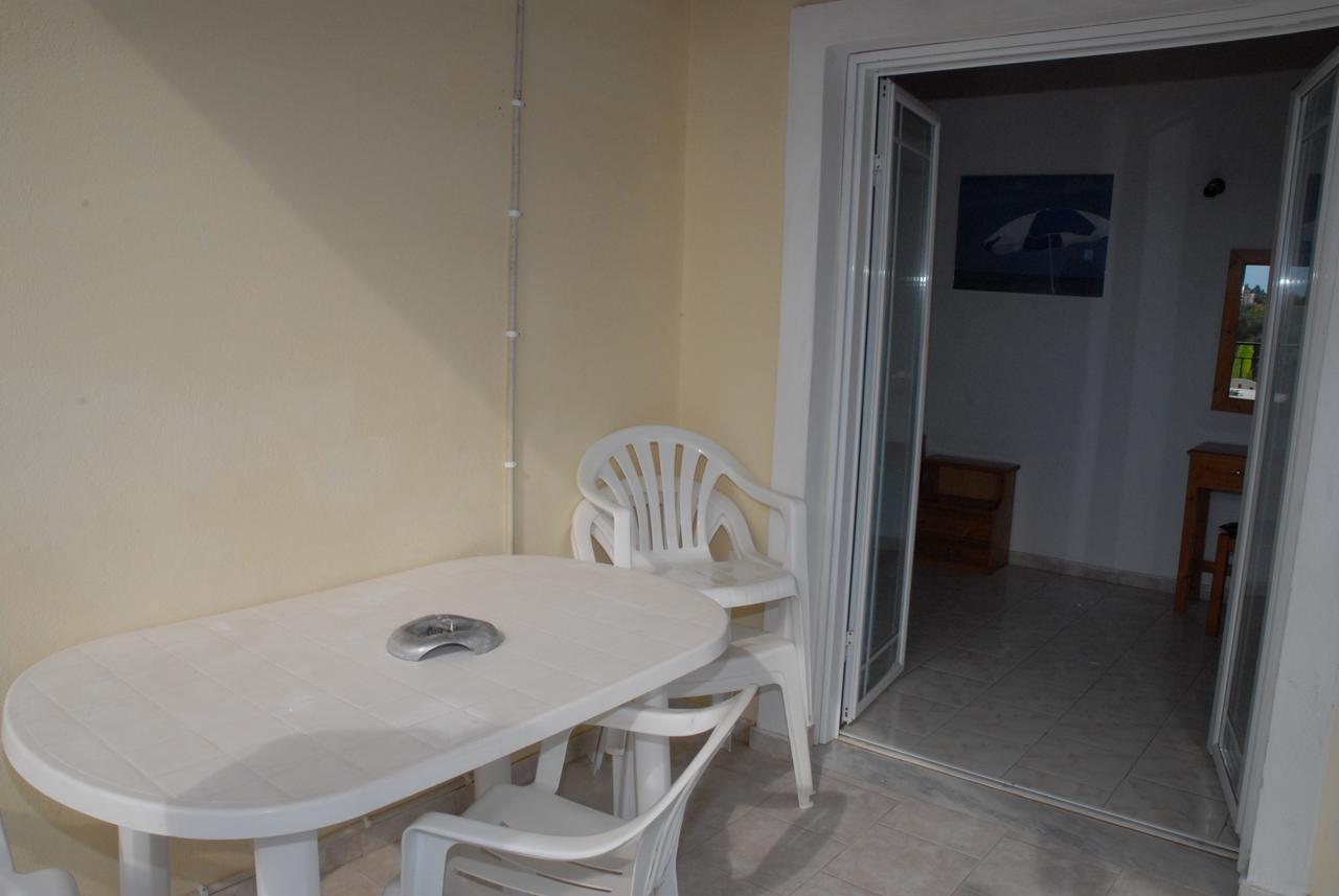Apollo Hotel Kavos Exterior photo