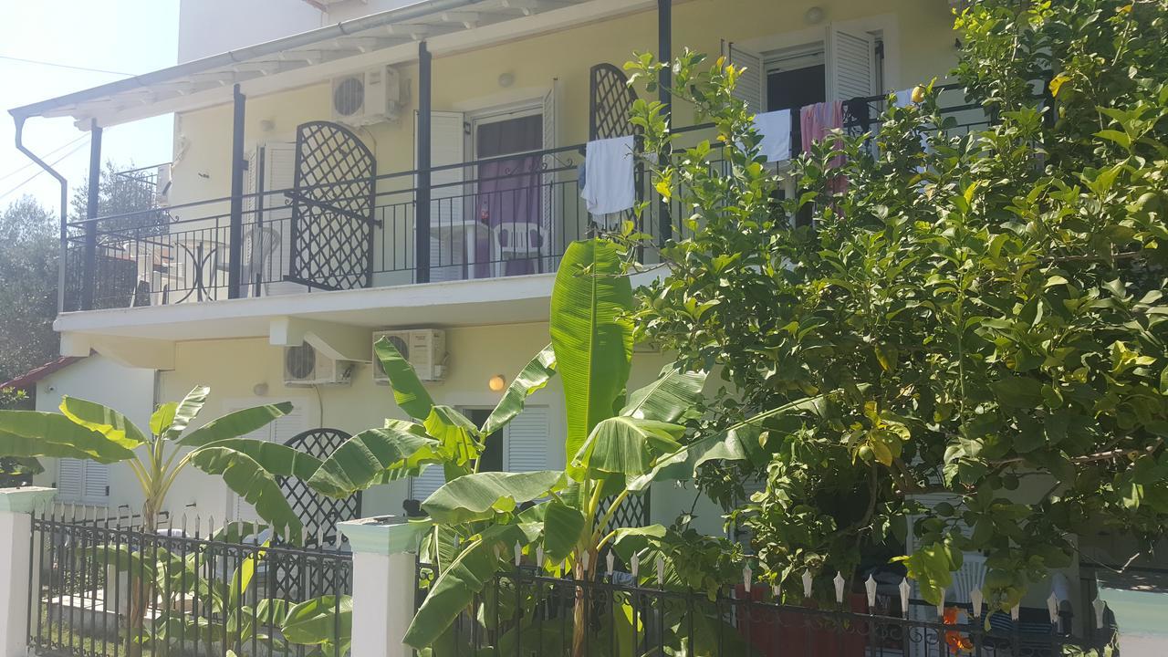 Apollo Hotel Kavos Exterior photo
