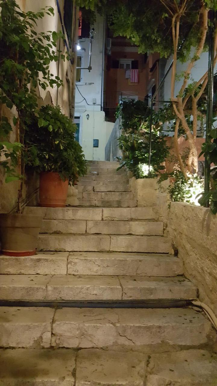 Apollo Hotel Kavos Exterior photo